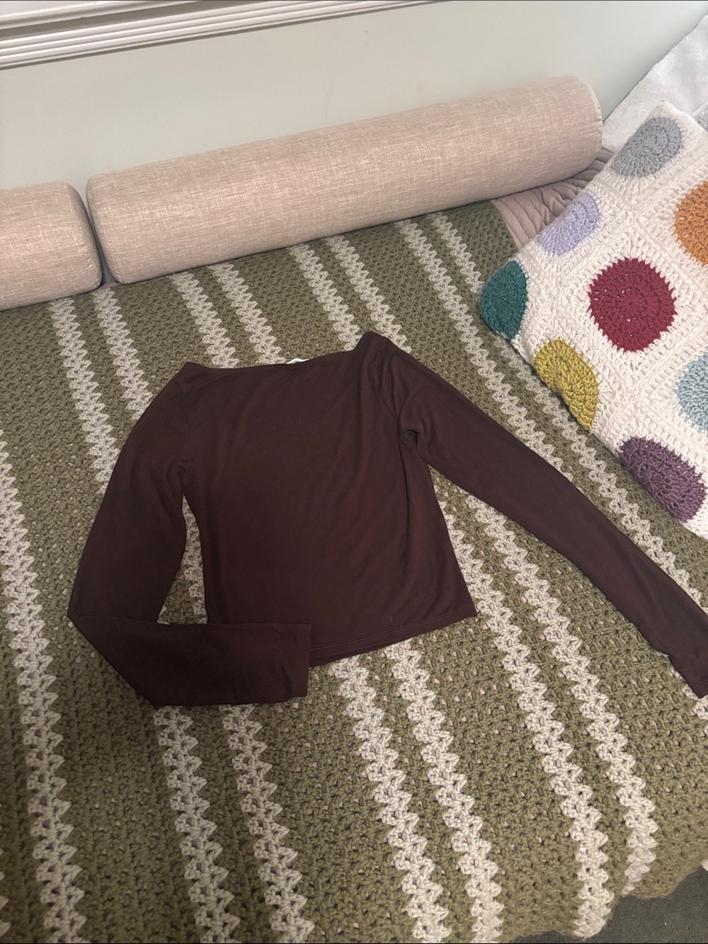 Women's Long Sleeve Scoop Neck Tee - Brown